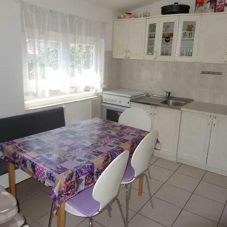 Apartment Marija Nin